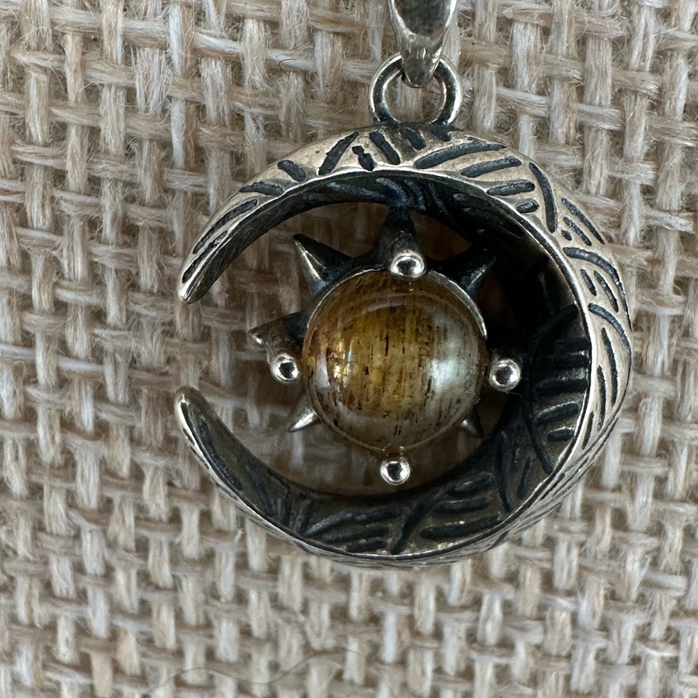 Rutilated Quartz and Silver Moon and Star Pendant Necklace on Box Chain - Picture 10 of 16